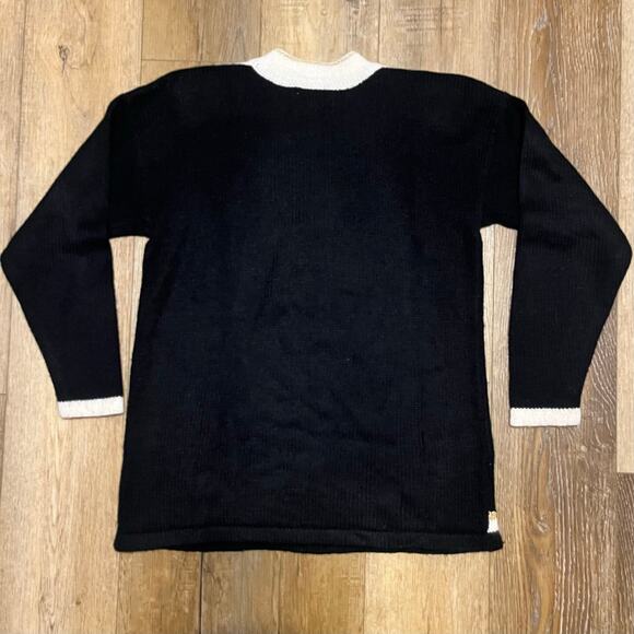 VTG Dana Scott Wool Blend Holiday Christmas Poinsettia Sweater Black Gold Size L - Picture 4 of 6